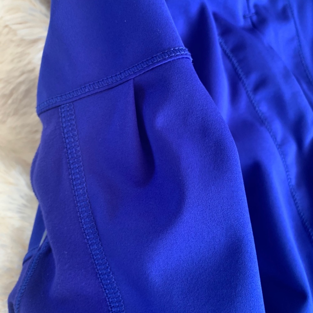 Lululemon Jacket - Picture 11 of 16